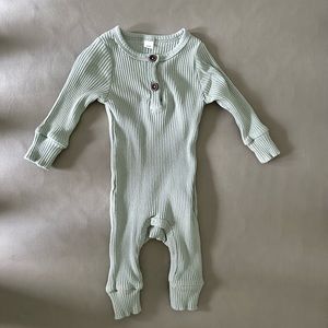 Ribbed romper